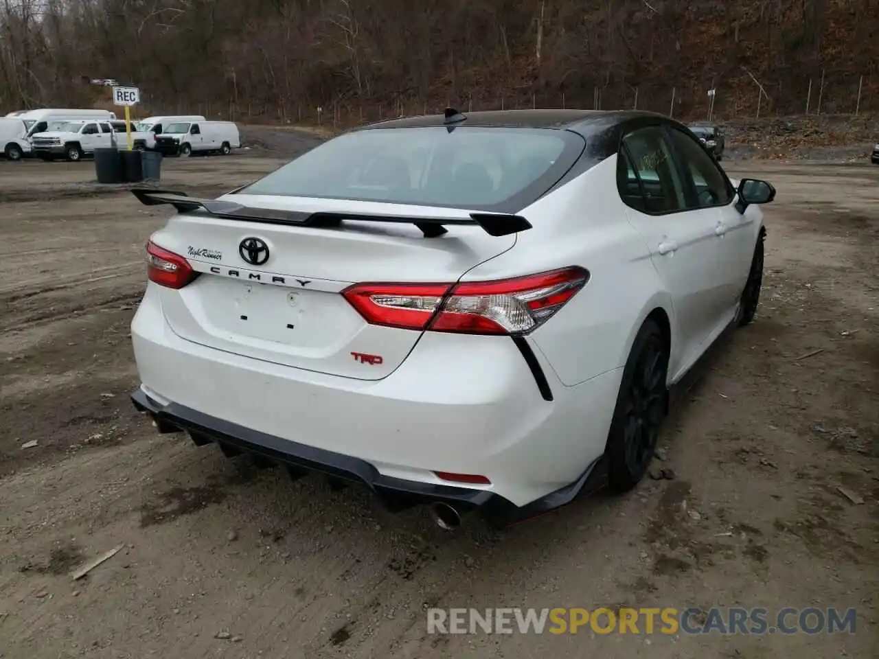 4 Photograph of a damaged car 4T1NZ1AK7LU046757 TOYOTA CAMRY 2020