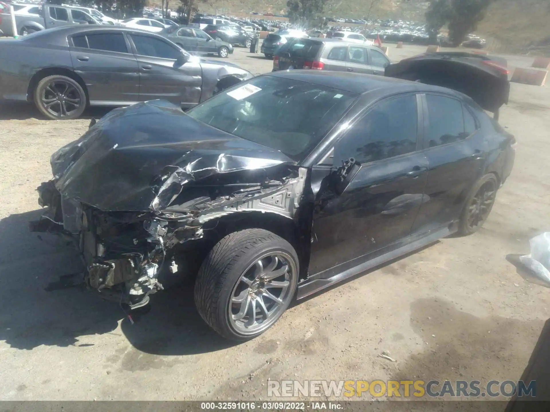 2 Photograph of a damaged car 4T1NZ1AK8LU041843 TOYOTA CAMRY 2020