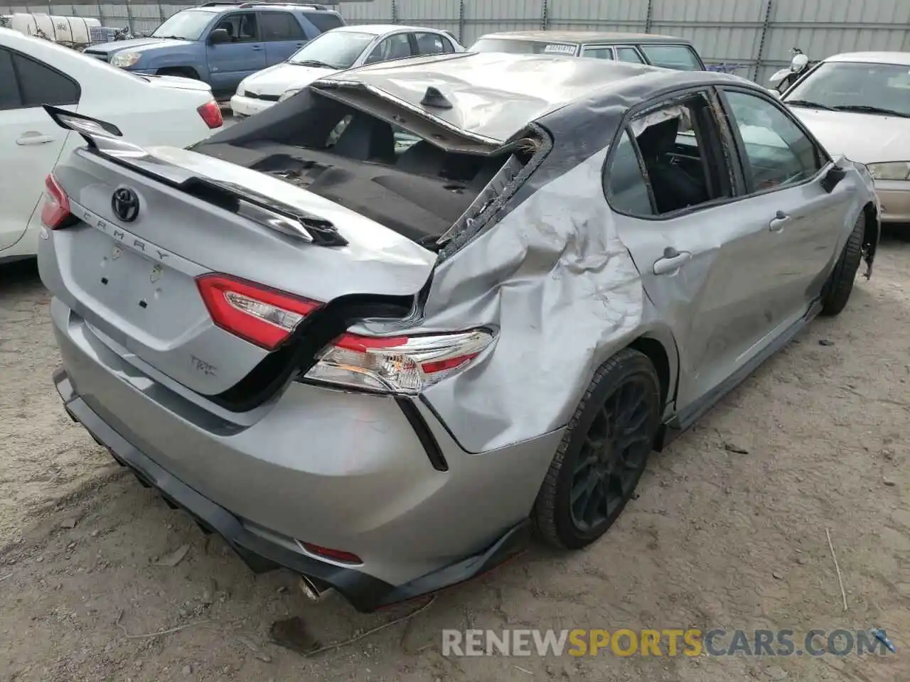 4 Photograph of a damaged car 4T1NZ1AK8LU044368 TOYOTA CAMRY 2020