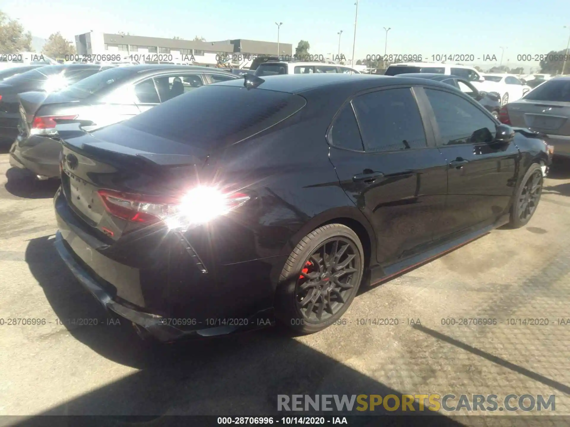 4 Photograph of a damaged car 4T1NZ1AK8LU044564 TOYOTA CAMRY 2020