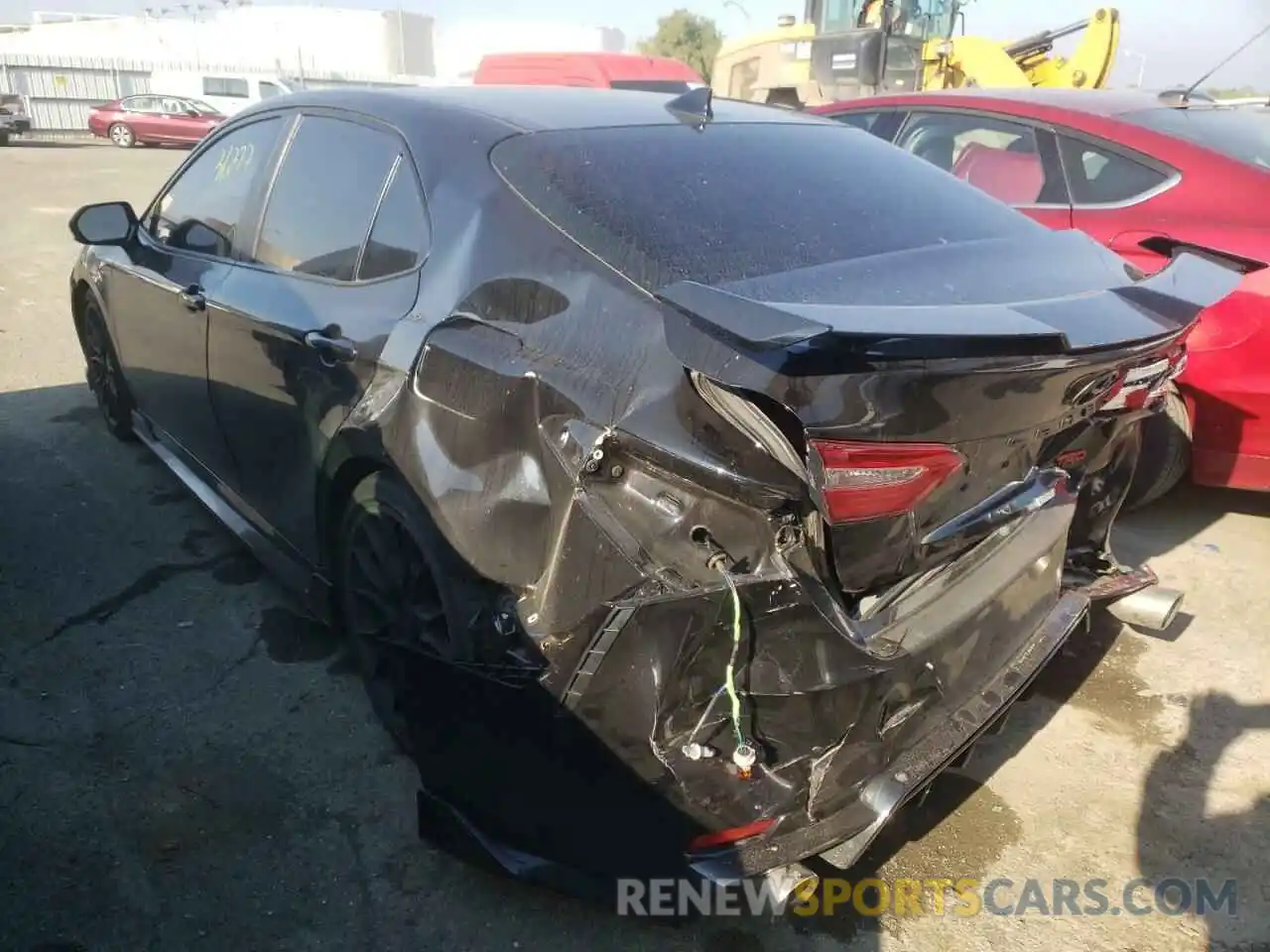 3 Photograph of a damaged car 4T1NZ1AK8LU045469 TOYOTA CAMRY 2020