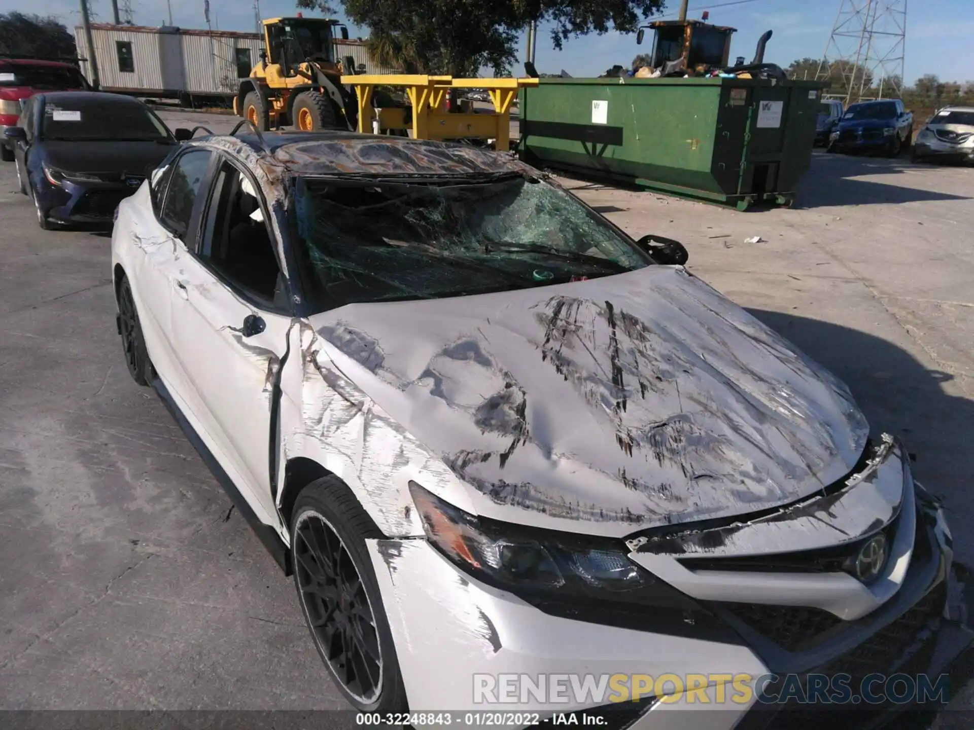 6 Photograph of a damaged car 4T1NZ1AK8LU045665 TOYOTA CAMRY 2020