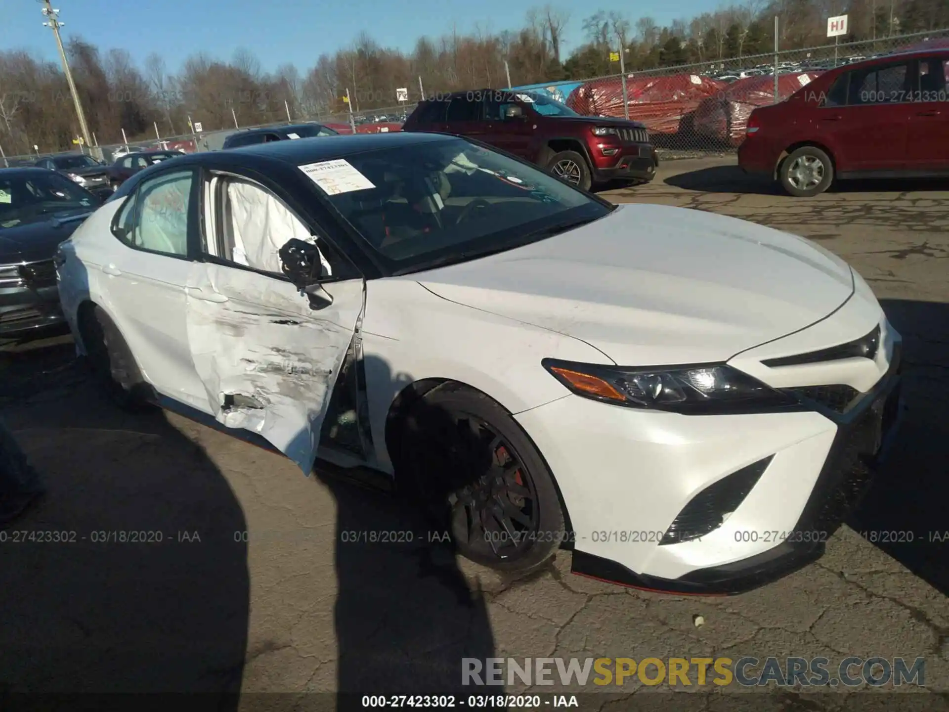 1 Photograph of a damaged car 4T1NZ1AK9LU033735 TOYOTA CAMRY 2020