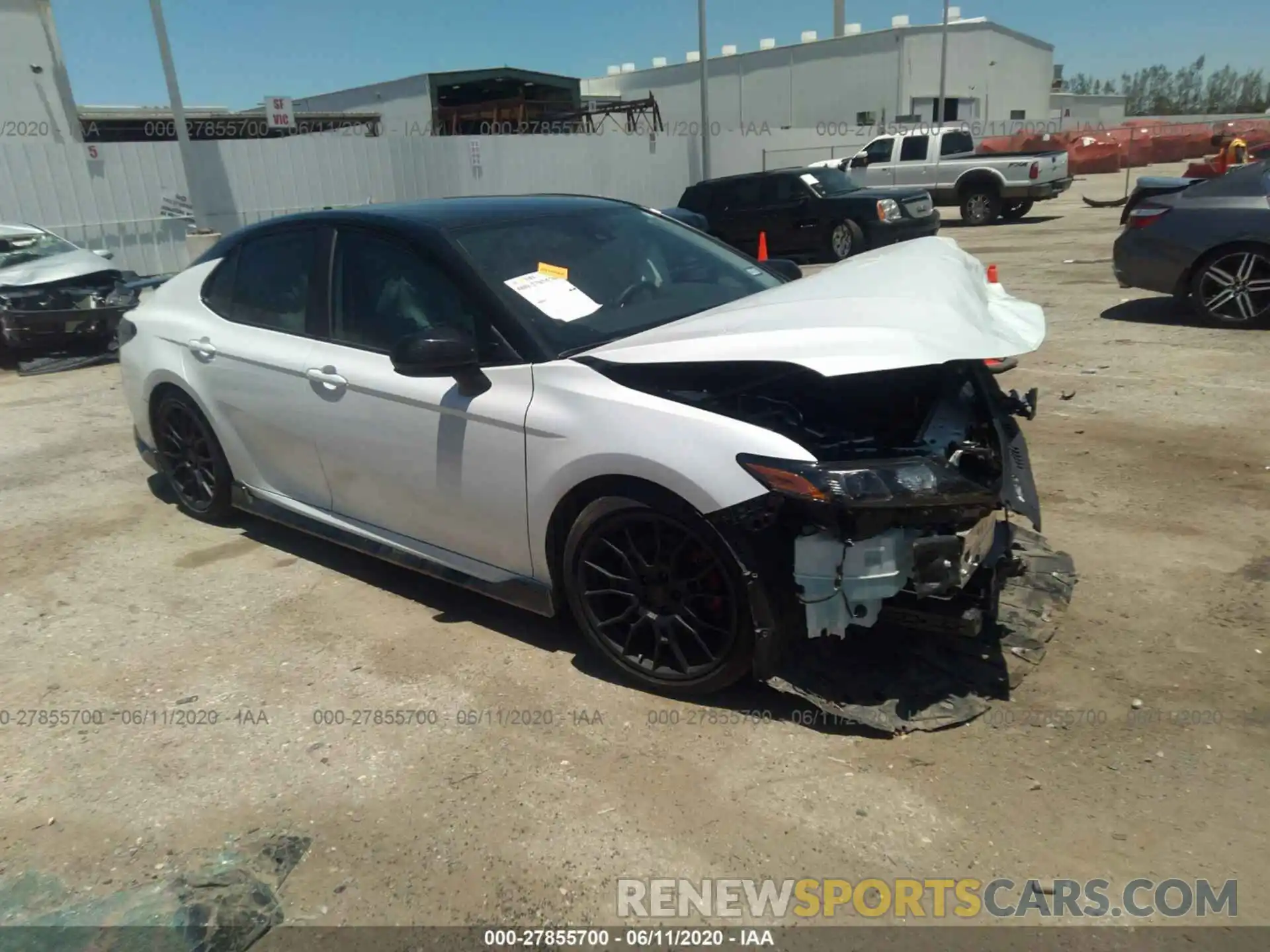 1 Photograph of a damaged car 4T1NZ1AK9LU034559 TOYOTA CAMRY 2020