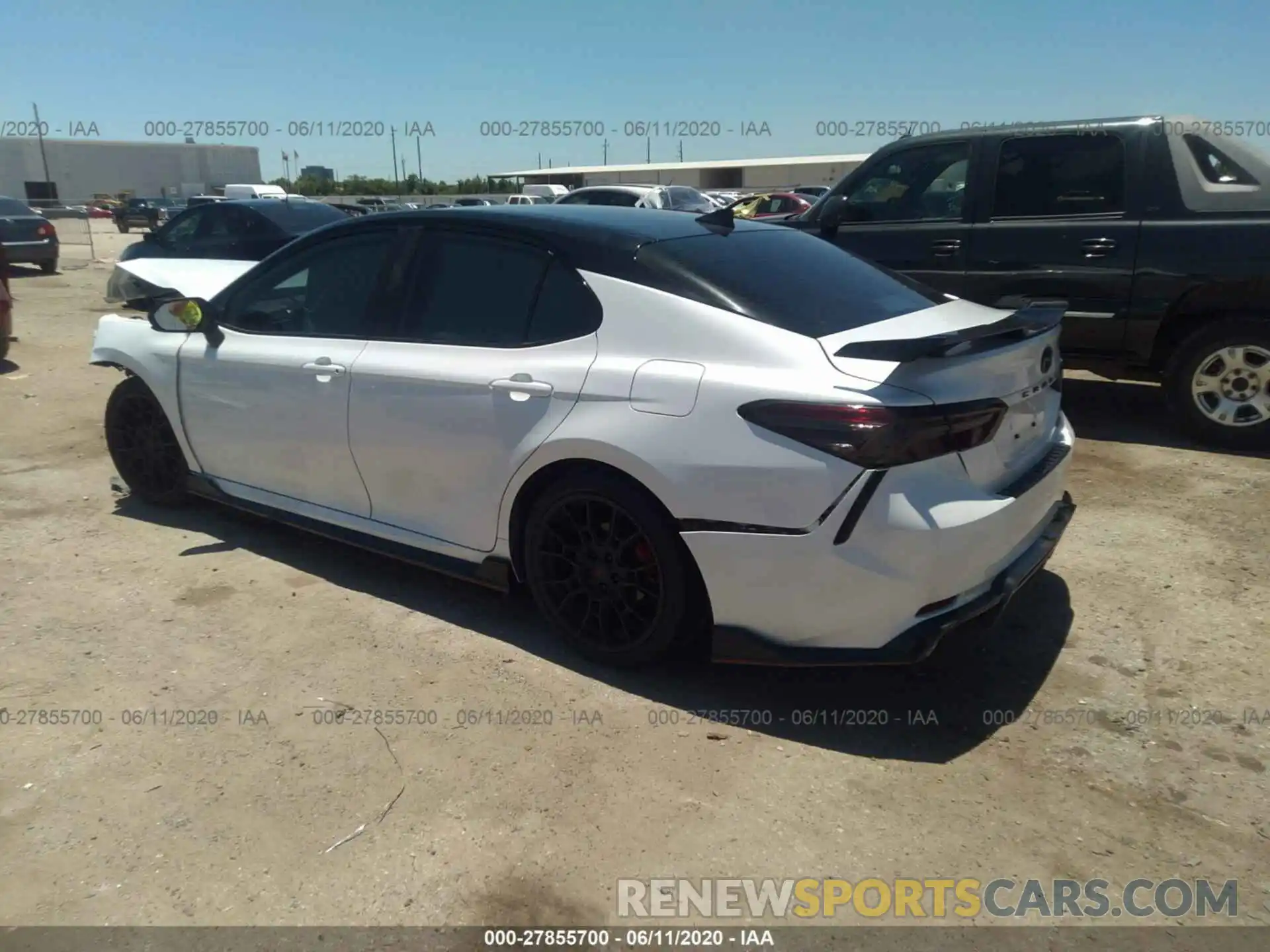 3 Photograph of a damaged car 4T1NZ1AK9LU034559 TOYOTA CAMRY 2020