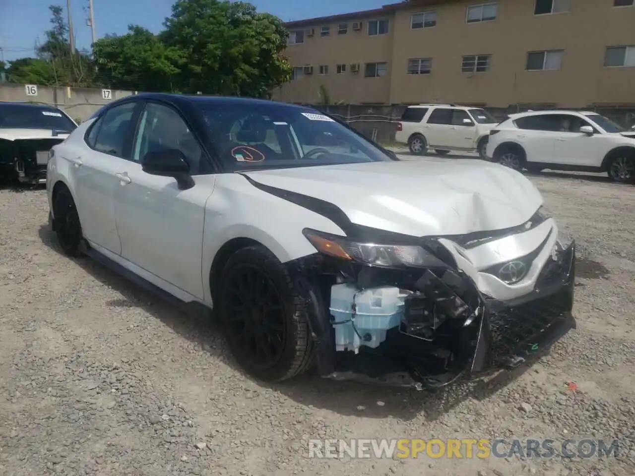 1 Photograph of a damaged car 4T1NZ1AK9LU043519 TOYOTA CAMRY 2020