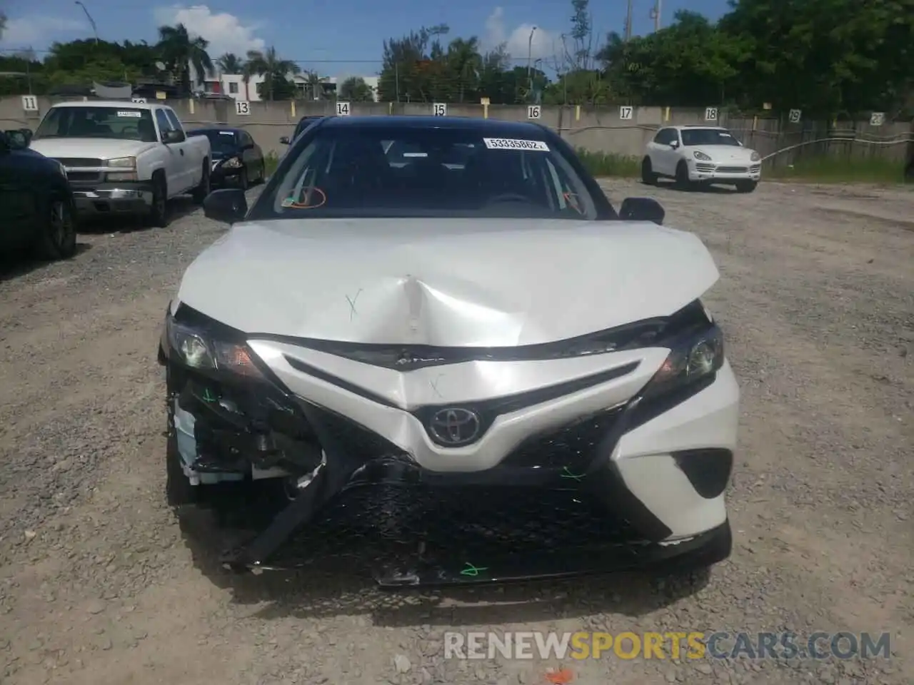 9 Photograph of a damaged car 4T1NZ1AK9LU043519 TOYOTA CAMRY 2020