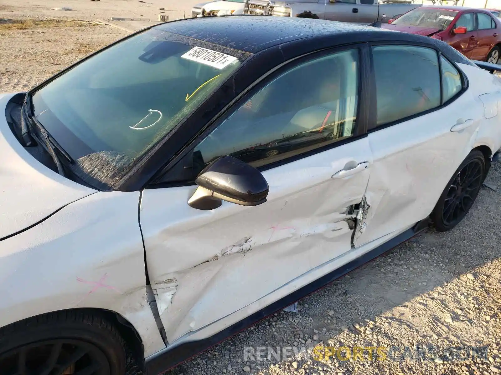 9 Photograph of a damaged car 4T1NZ1AK9LU043679 TOYOTA CAMRY 2020