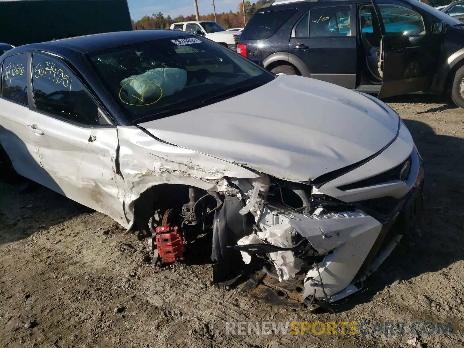 9 Photograph of a damaged car 4T1NZ1AKXLU035171 TOYOTA CAMRY 2020