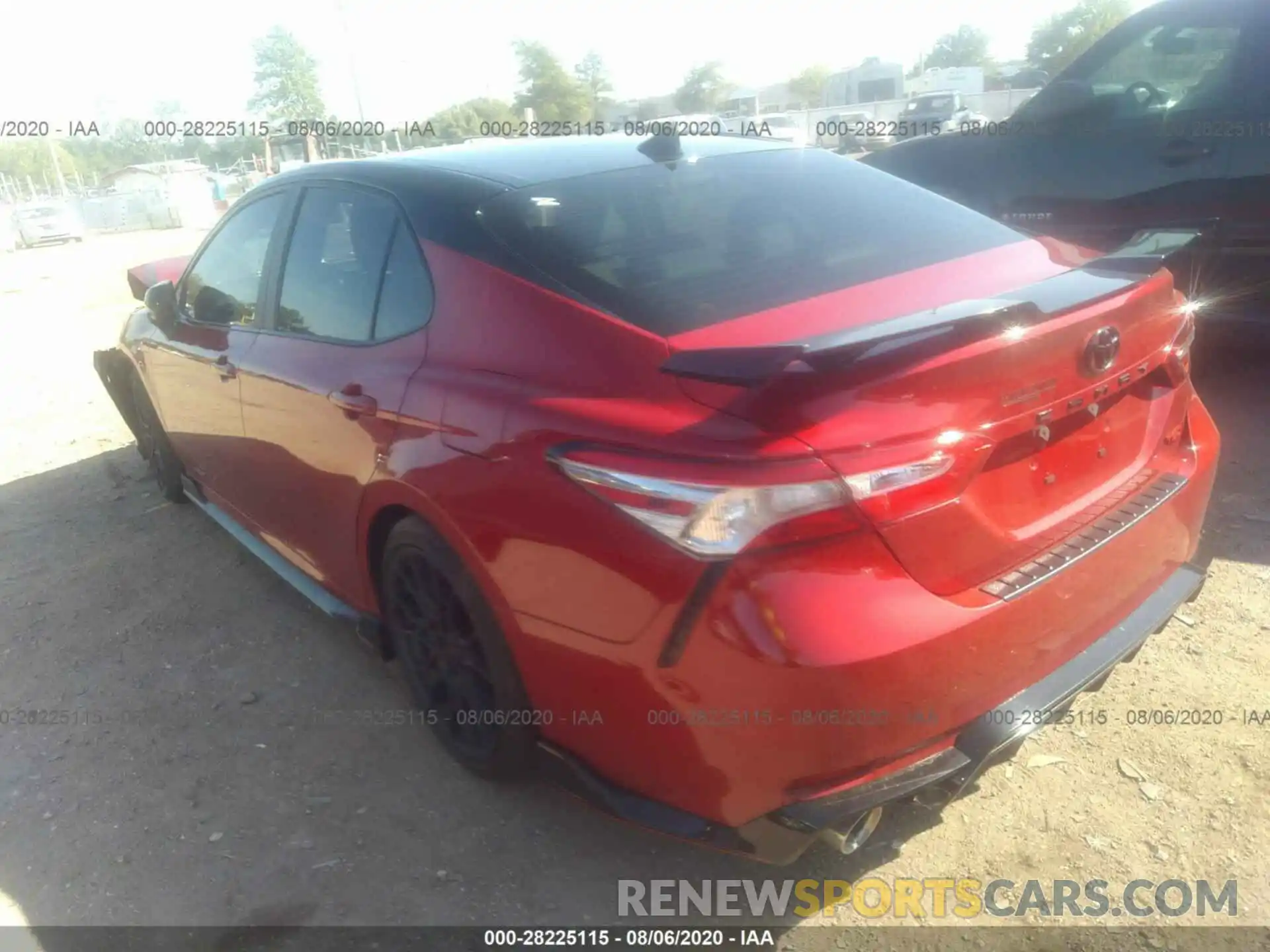 3 Photograph of a damaged car 4T1NZ1AKXLU037597 TOYOTA CAMRY 2020