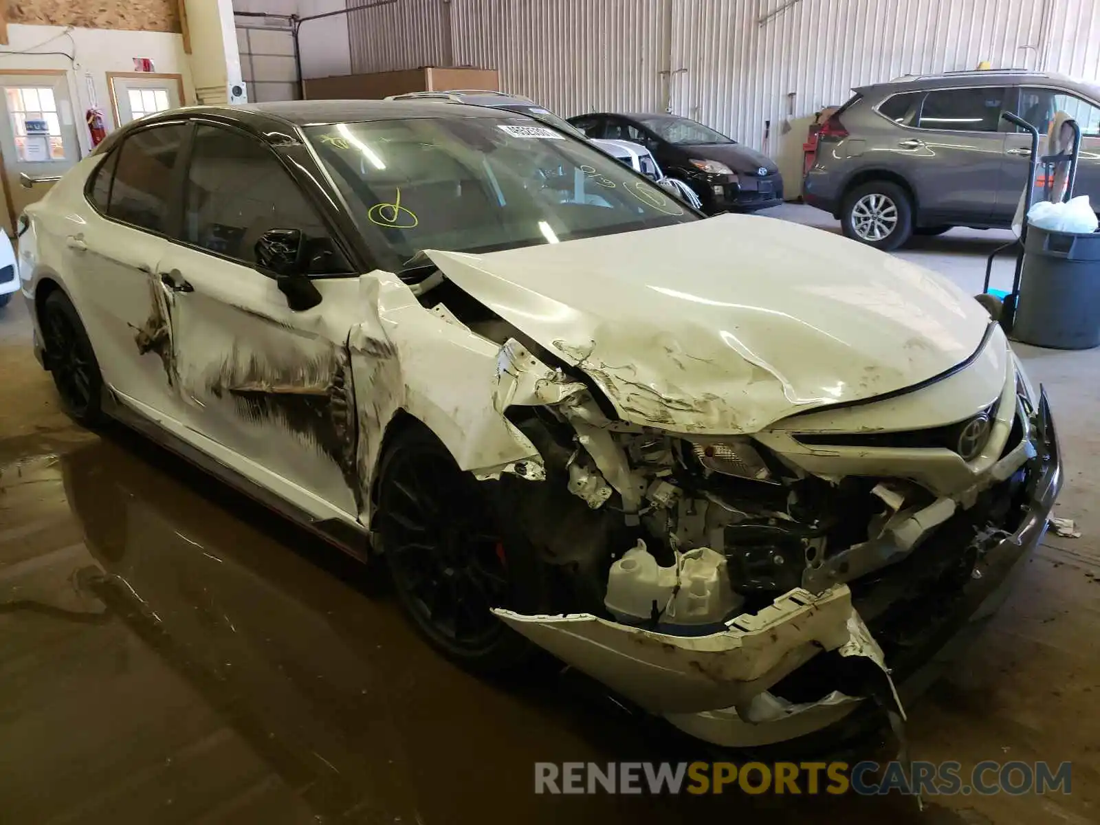 1 Photograph of a damaged car 4T1NZ1AKXLU041794 TOYOTA CAMRY 2020