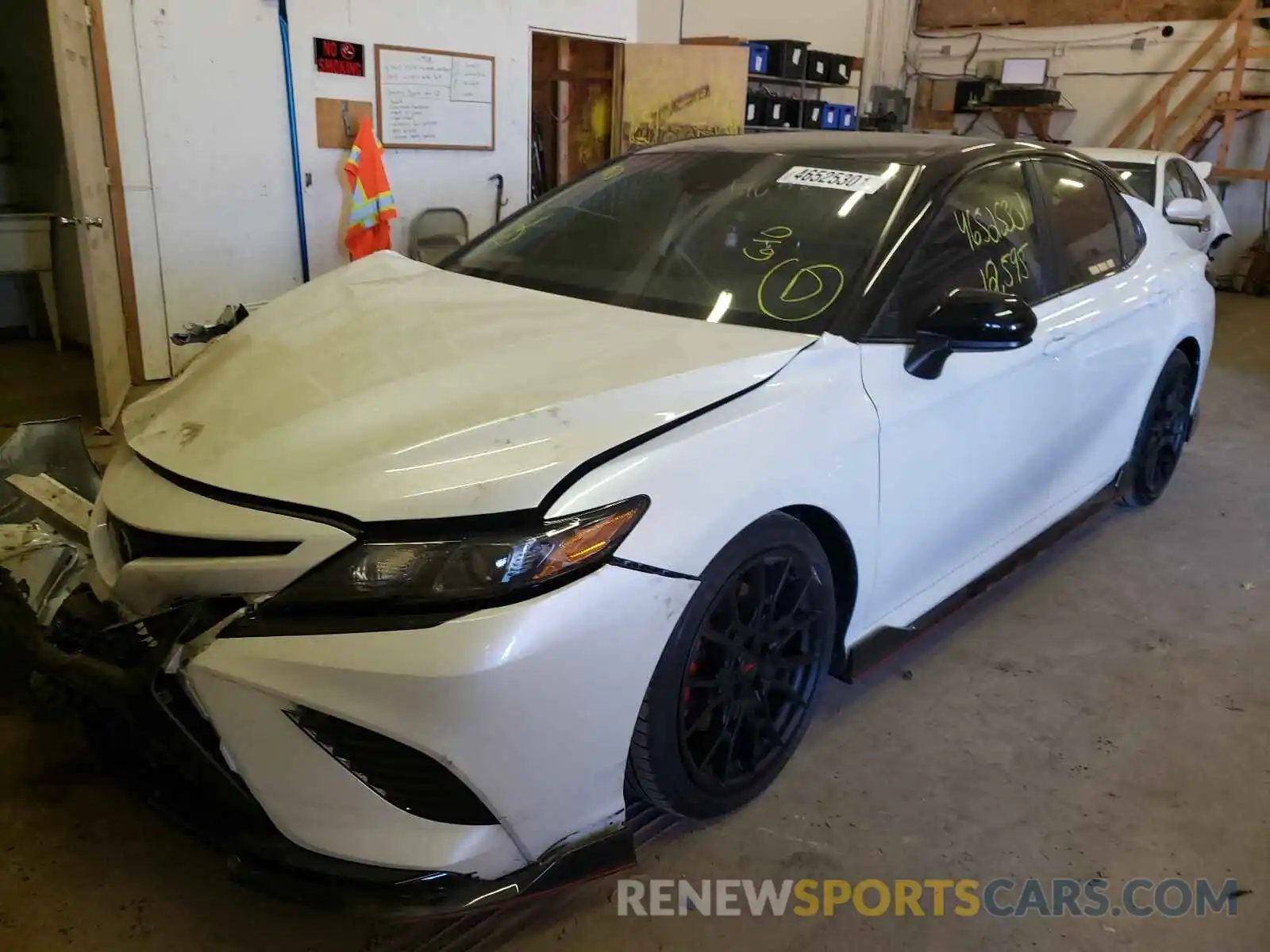 2 Photograph of a damaged car 4T1NZ1AKXLU041794 TOYOTA CAMRY 2020