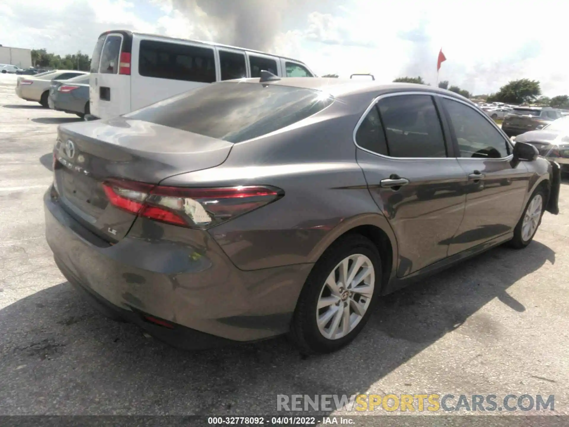 4 Photograph of a damaged car 4T1C11AK0MU446921 TOYOTA CAMRY 2021