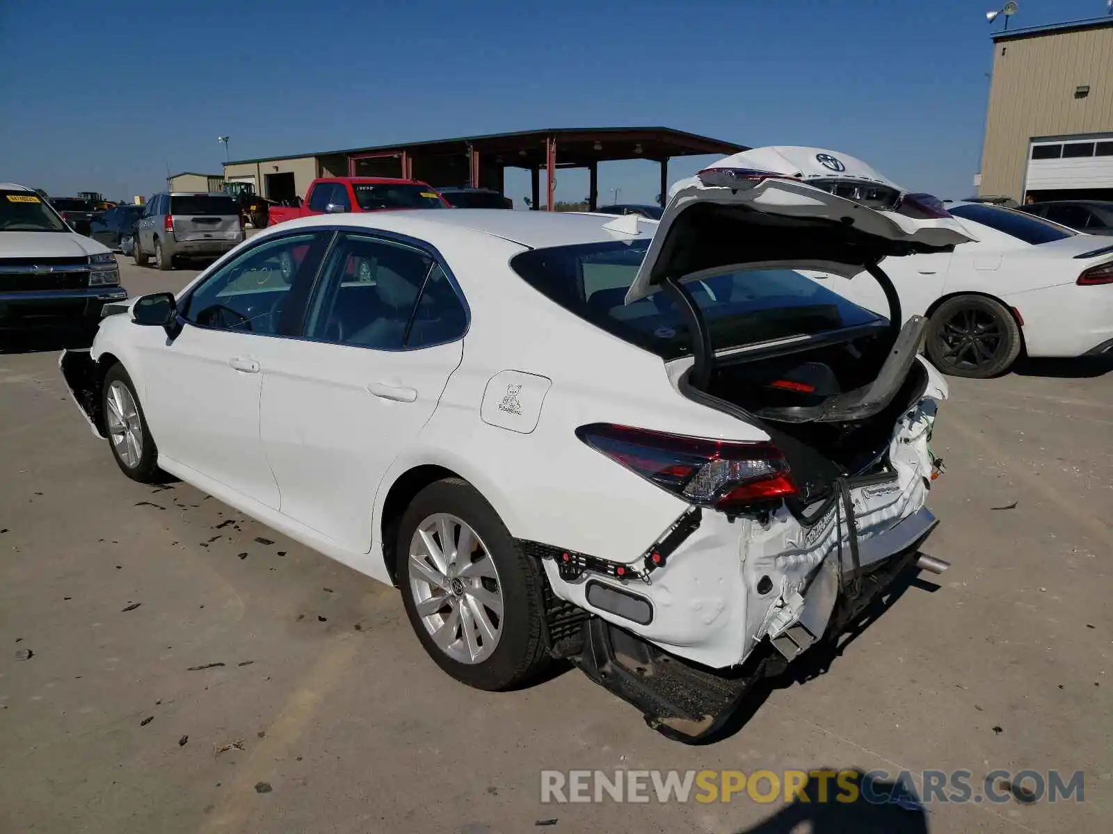 3 Photograph of a damaged car 4T1C11AK0MU447521 TOYOTA CAMRY 2021