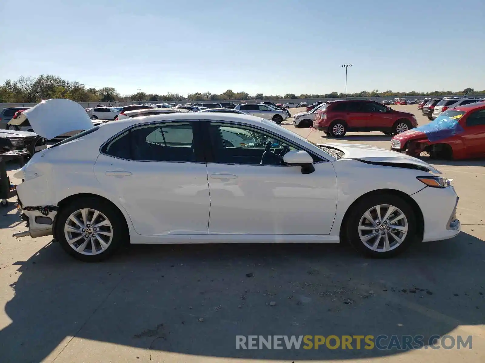 9 Photograph of a damaged car 4T1C11AK0MU447521 TOYOTA CAMRY 2021