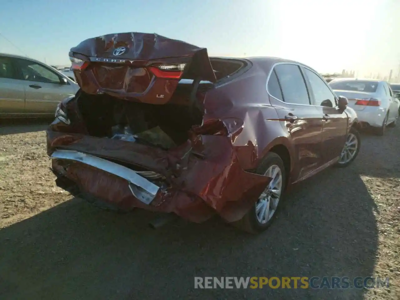 4 Photograph of a damaged car 4T1C11AK0MU463489 TOYOTA CAMRY 2021