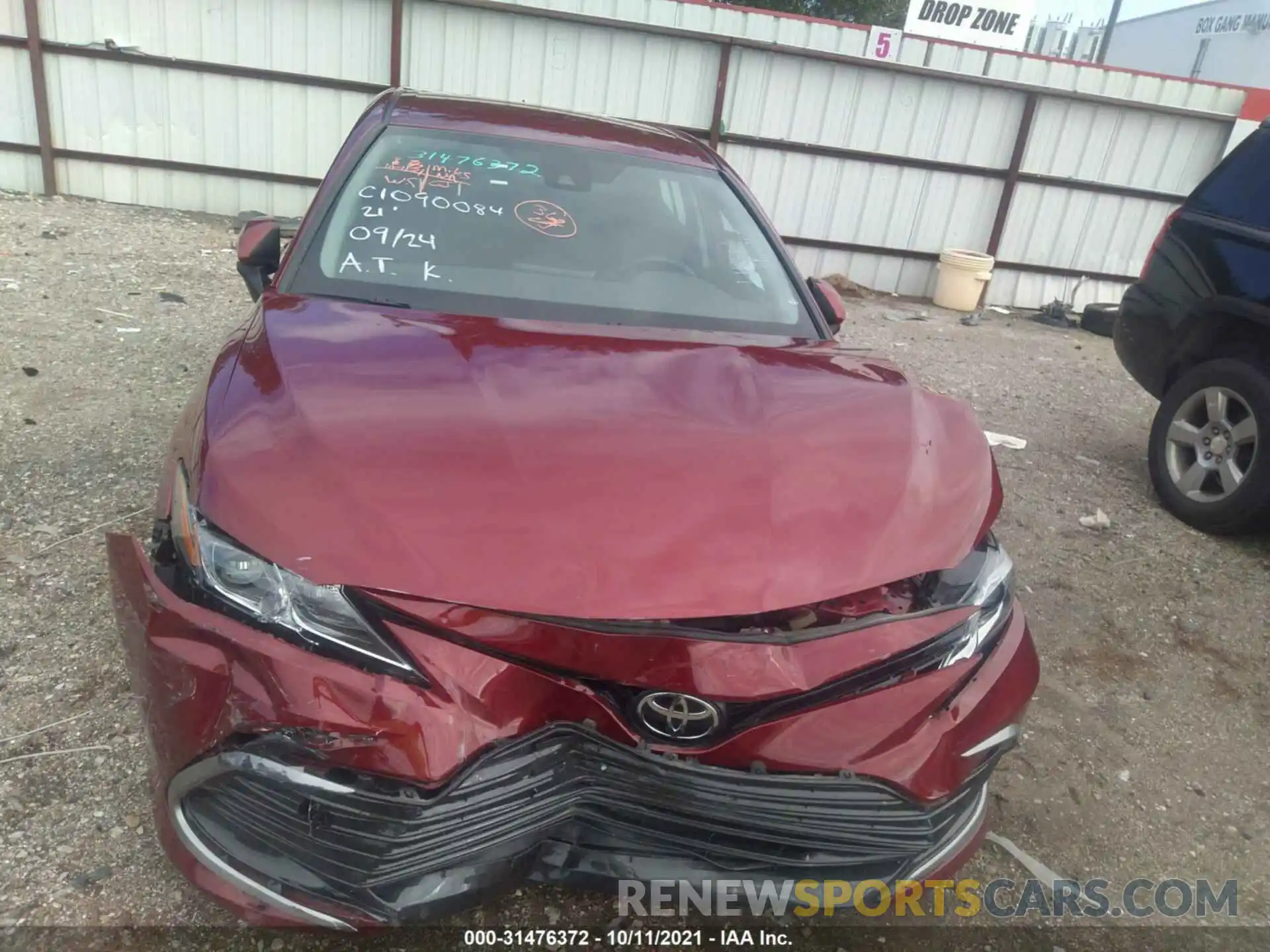 10 Photograph of a damaged car 4T1C11AK0MU467753 TOYOTA CAMRY 2021