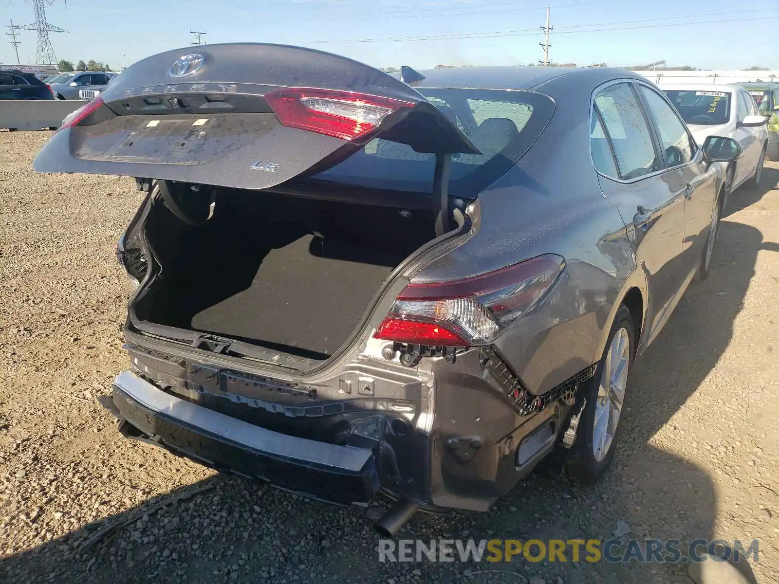 4 Photograph of a damaged car 4T1C11AK0MU468000 TOYOTA CAMRY 2021