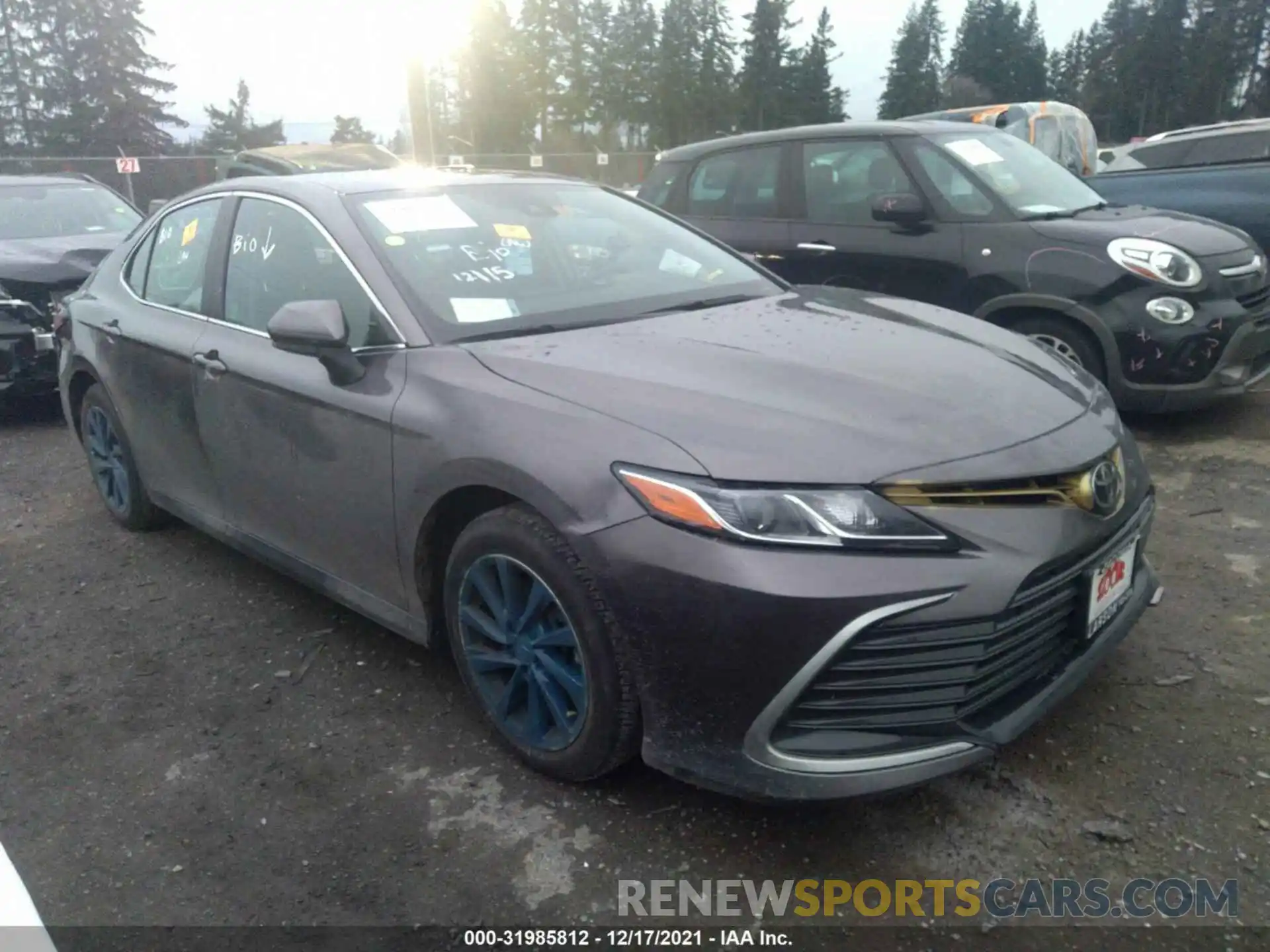 1 Photograph of a damaged car 4T1C11AK0MU470846 TOYOTA CAMRY 2021