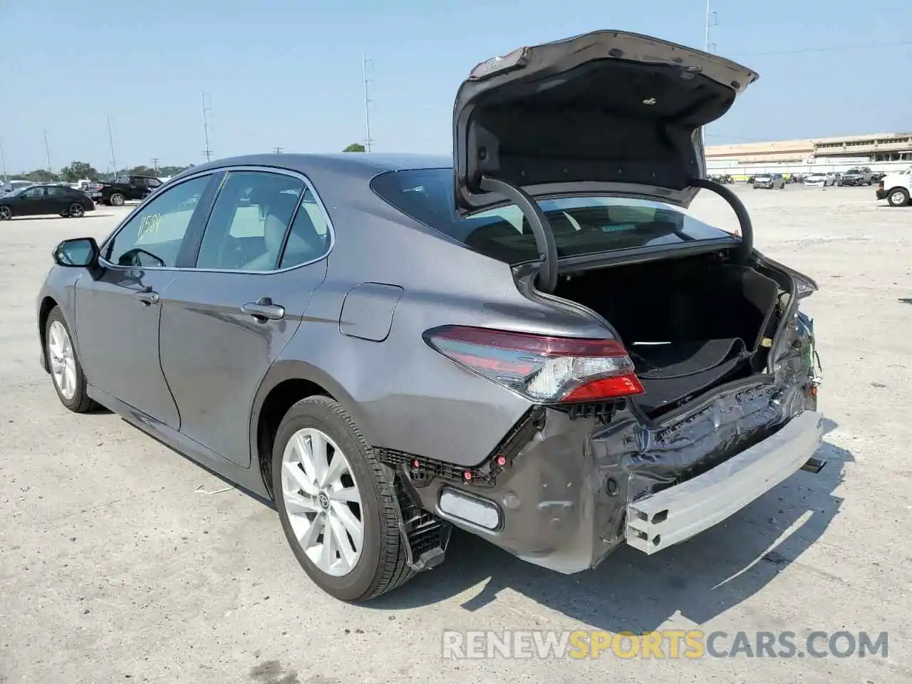 3 Photograph of a damaged car 4T1C11AK0MU477294 TOYOTA CAMRY 2021