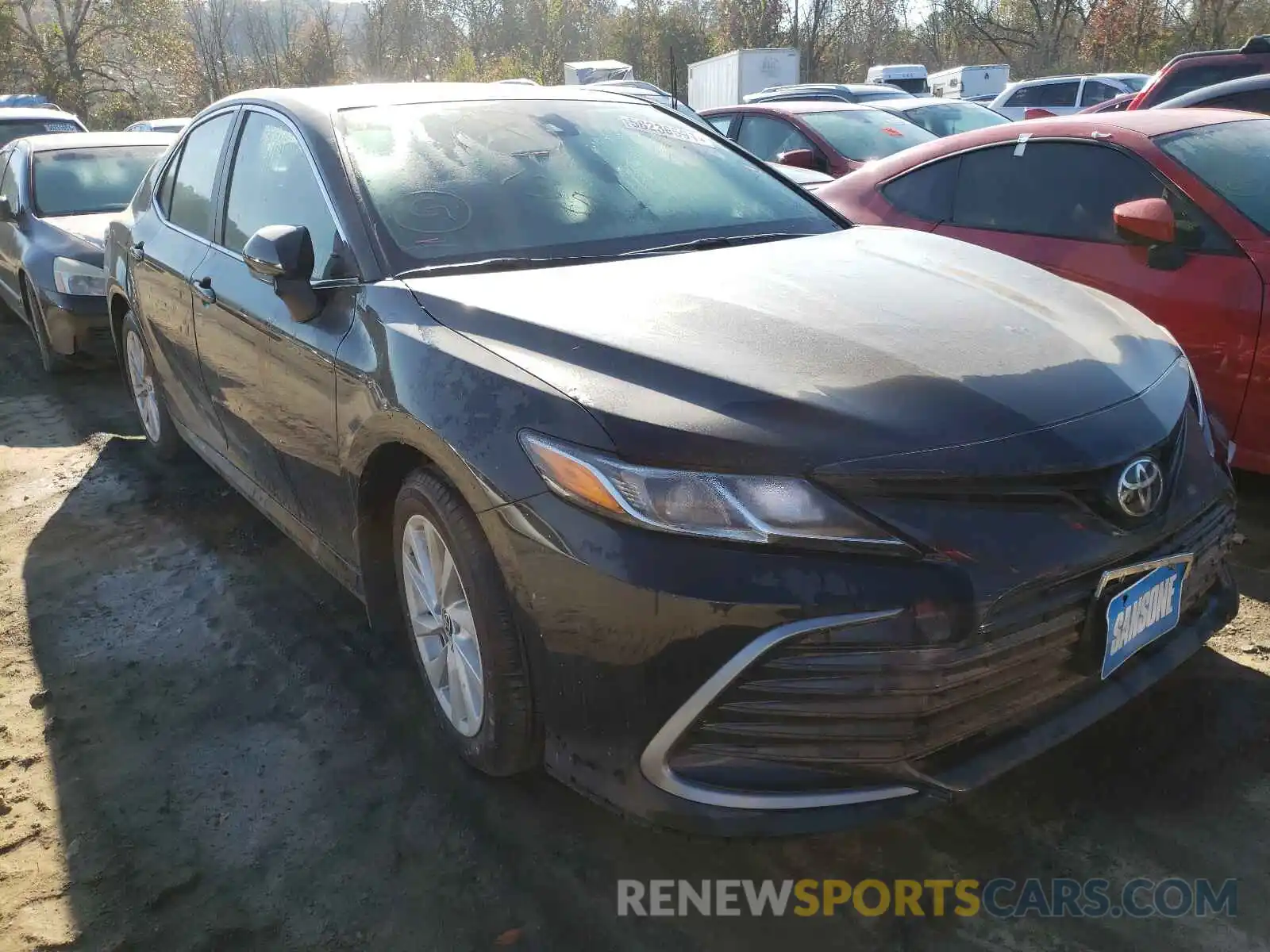 1 Photograph of a damaged car 4T1C11AK0MU481622 TOYOTA CAMRY 2021