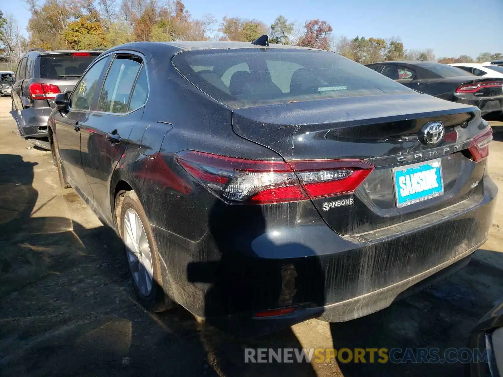 3 Photograph of a damaged car 4T1C11AK0MU481622 TOYOTA CAMRY 2021