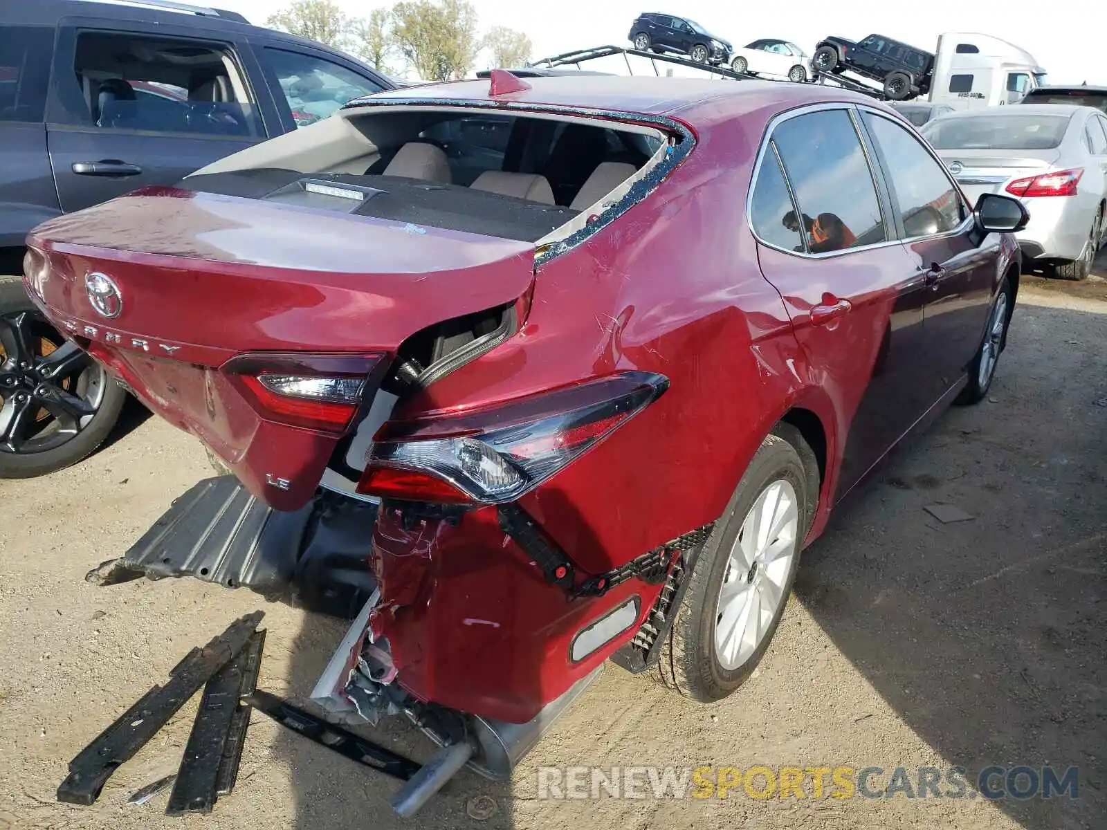 4 Photograph of a damaged car 4T1C11AK0MU484150 TOYOTA CAMRY 2021