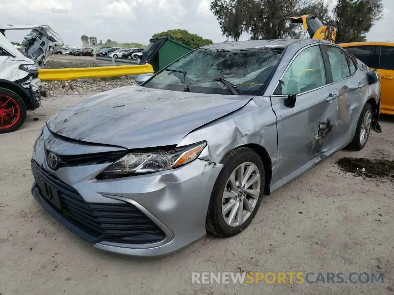 2 Photograph of a damaged car 4T1C11AK0MU516725 TOYOTA CAMRY 2021