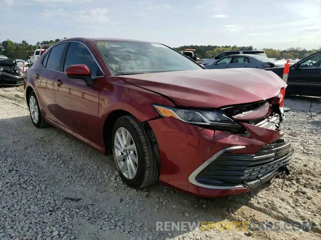 1 Photograph of a damaged car 4T1C11AK0MU521455 TOYOTA CAMRY 2021