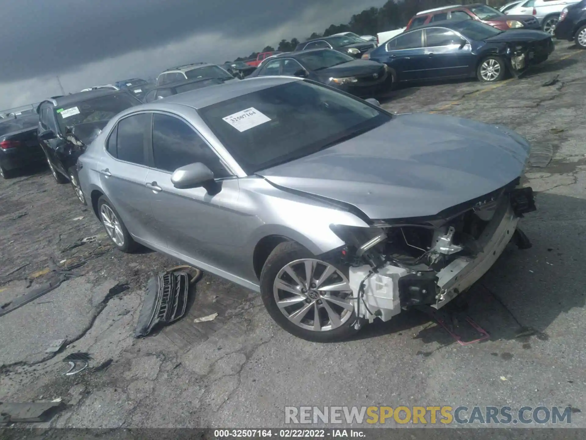 1 Photograph of a damaged car 4T1C11AK0MU546971 TOYOTA CAMRY 2021