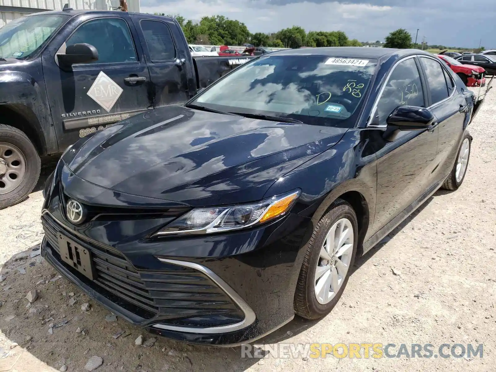 2 Photograph of a damaged car 4T1C11AK0MU551040 TOYOTA CAMRY 2021