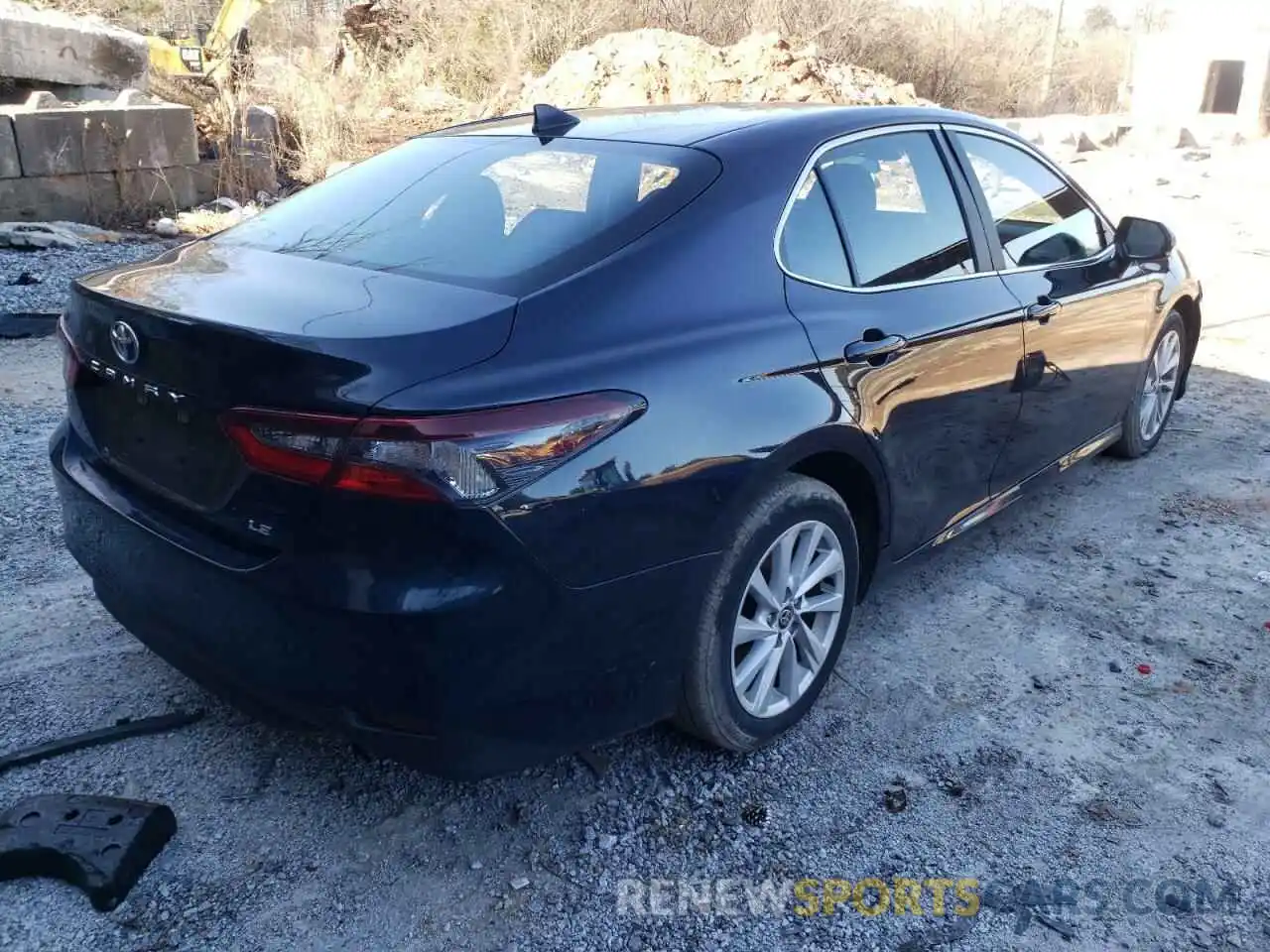 4 Photograph of a damaged car 4T1C11AK0MU560434 TOYOTA CAMRY 2021