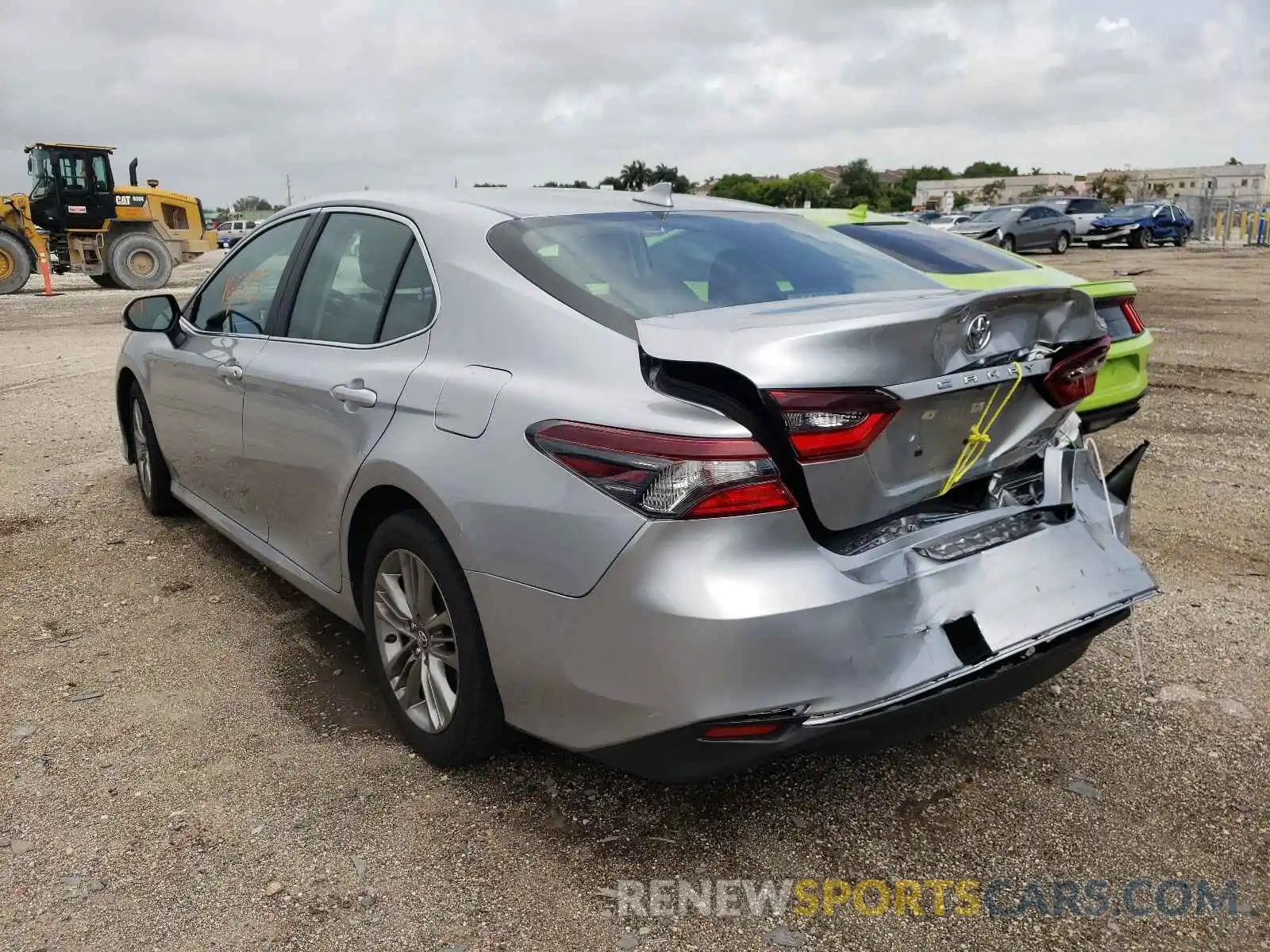 3 Photograph of a damaged car 4T1C11AK0MU561521 TOYOTA CAMRY 2021