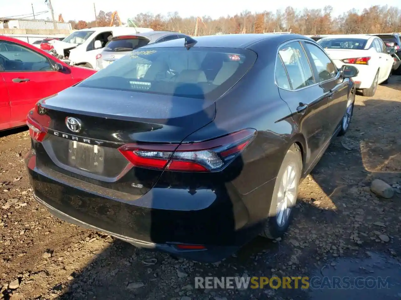 4 Photograph of a damaged car 4T1C11AK0MU562653 TOYOTA CAMRY 2021