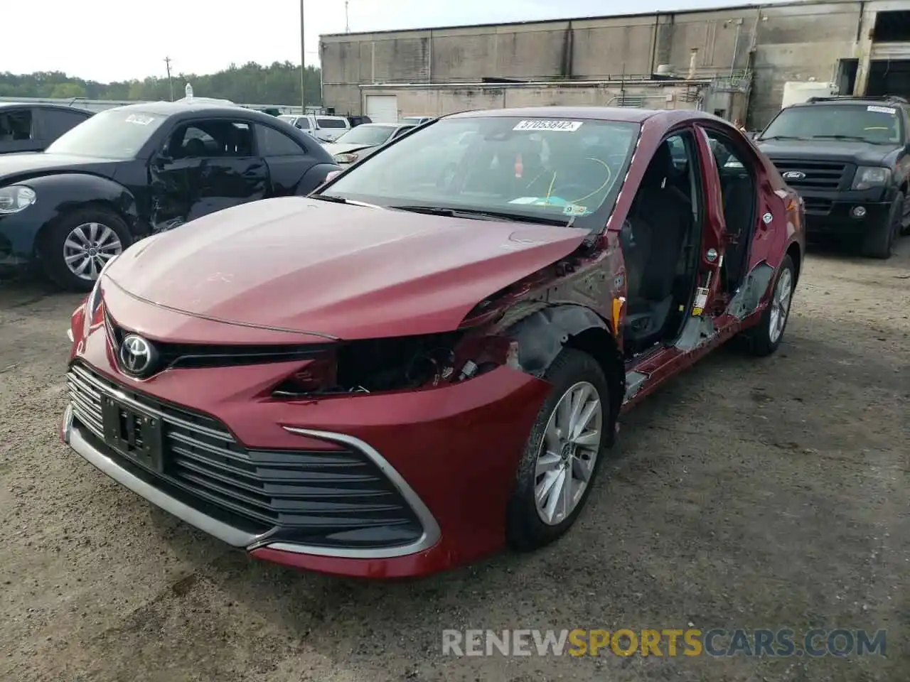 2 Photograph of a damaged car 4T1C11AK0MU565018 TOYOTA CAMRY 2021