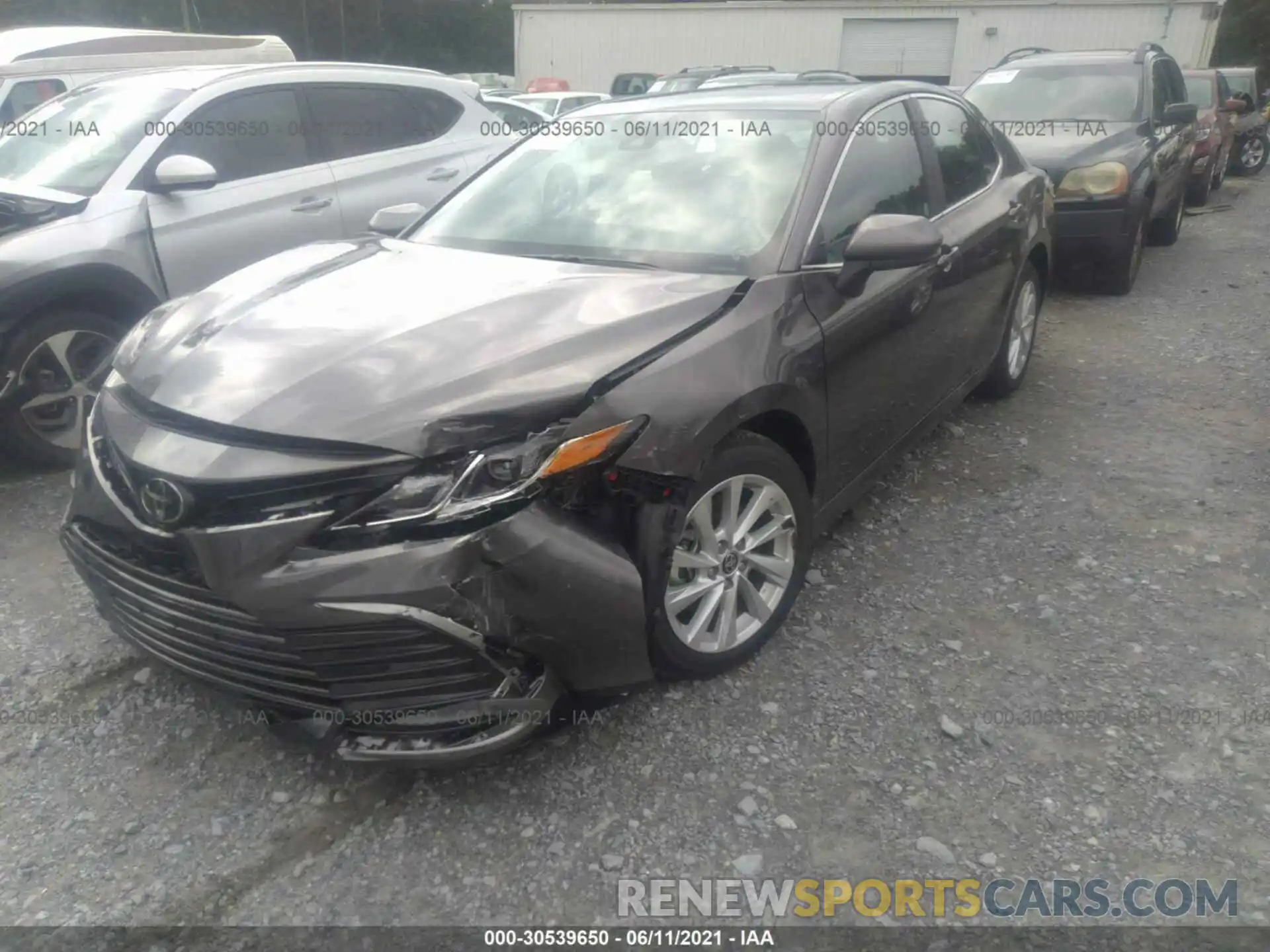 6 Photograph of a damaged car 4T1C11AK0MU575032 TOYOTA CAMRY 2021