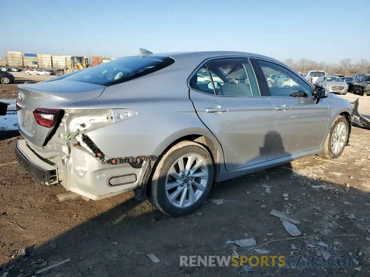 3 Photograph of a damaged car 4T1C11AK1MU452386 TOYOTA CAMRY 2021