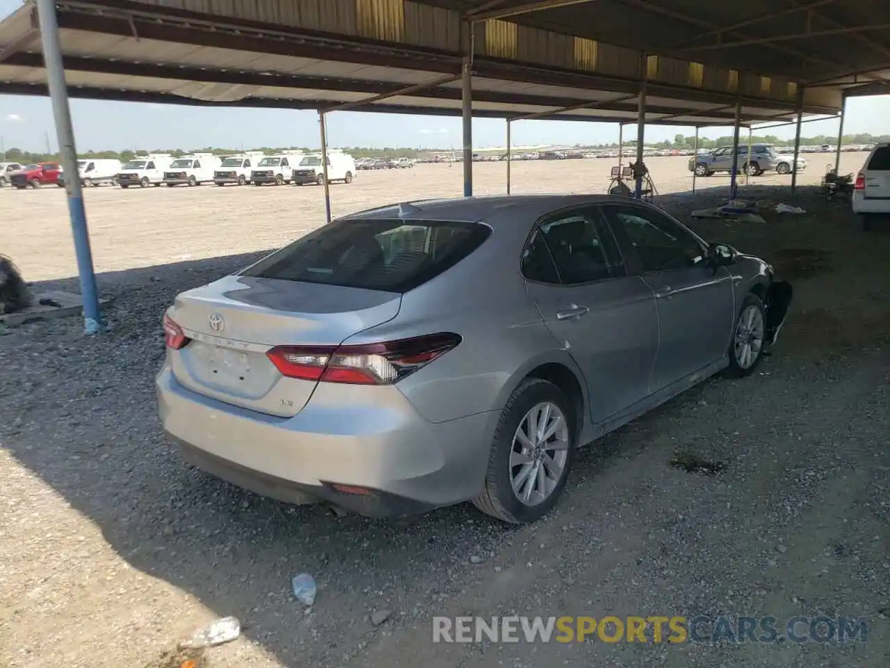 4 Photograph of a damaged car 4T1C11AK1MU521500 TOYOTA CAMRY 2021