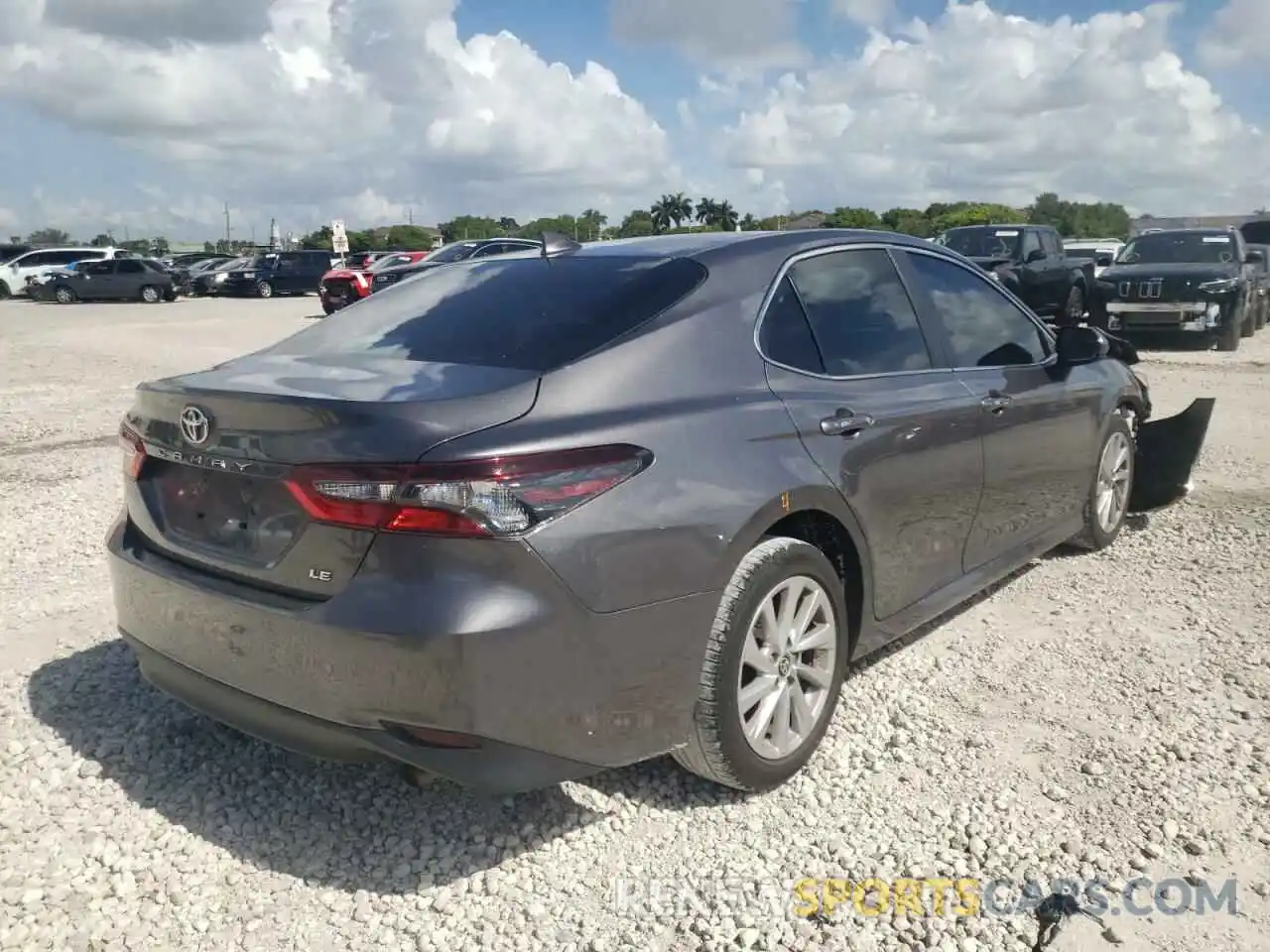 4 Photograph of a damaged car 4T1C11AK1MU524655 TOYOTA CAMRY 2021