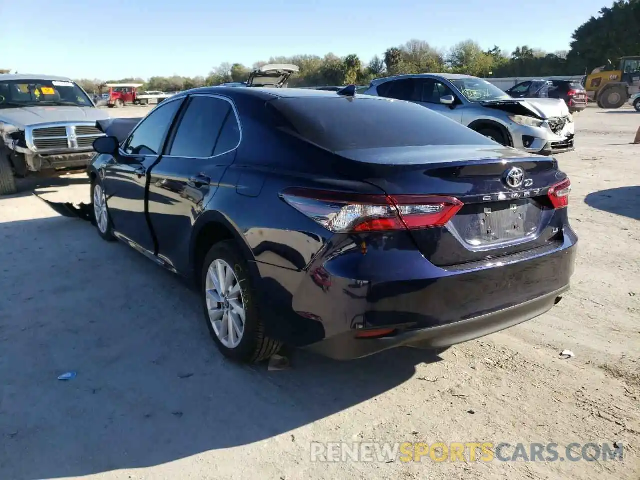 3 Photograph of a damaged car 4T1C11AK1MU533517 TOYOTA CAMRY 2021