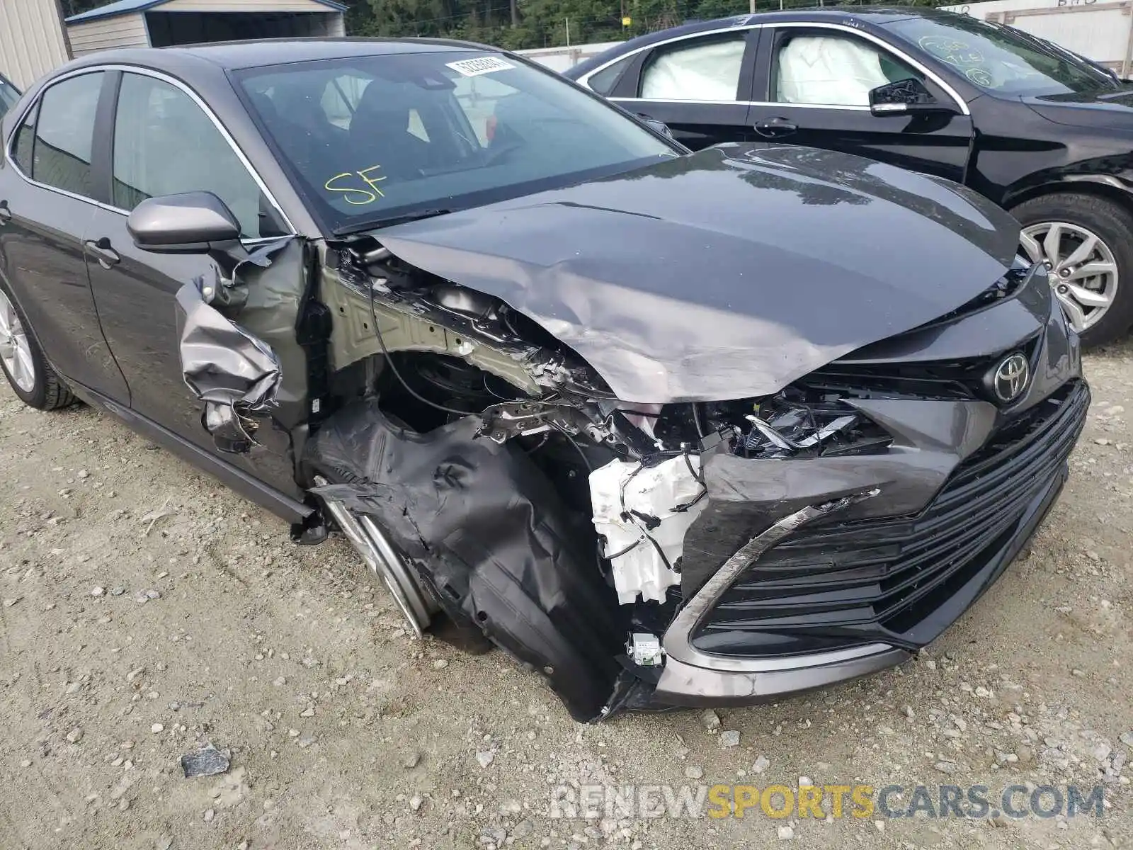 9 Photograph of a damaged car 4T1C11AK1MU536580 TOYOTA CAMRY 2021