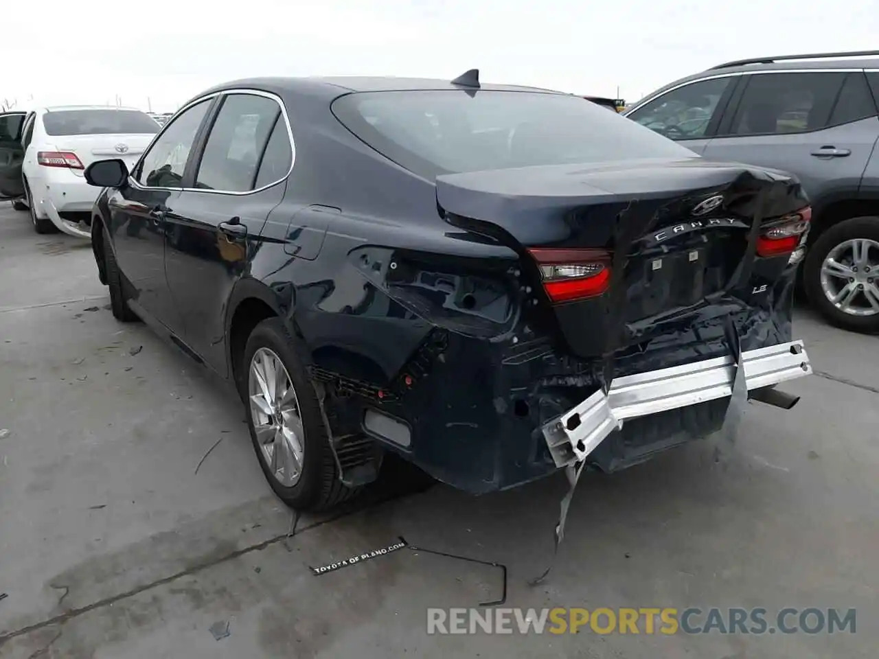 3 Photograph of a damaged car 4T1C11AK1MU541200 TOYOTA CAMRY 2021