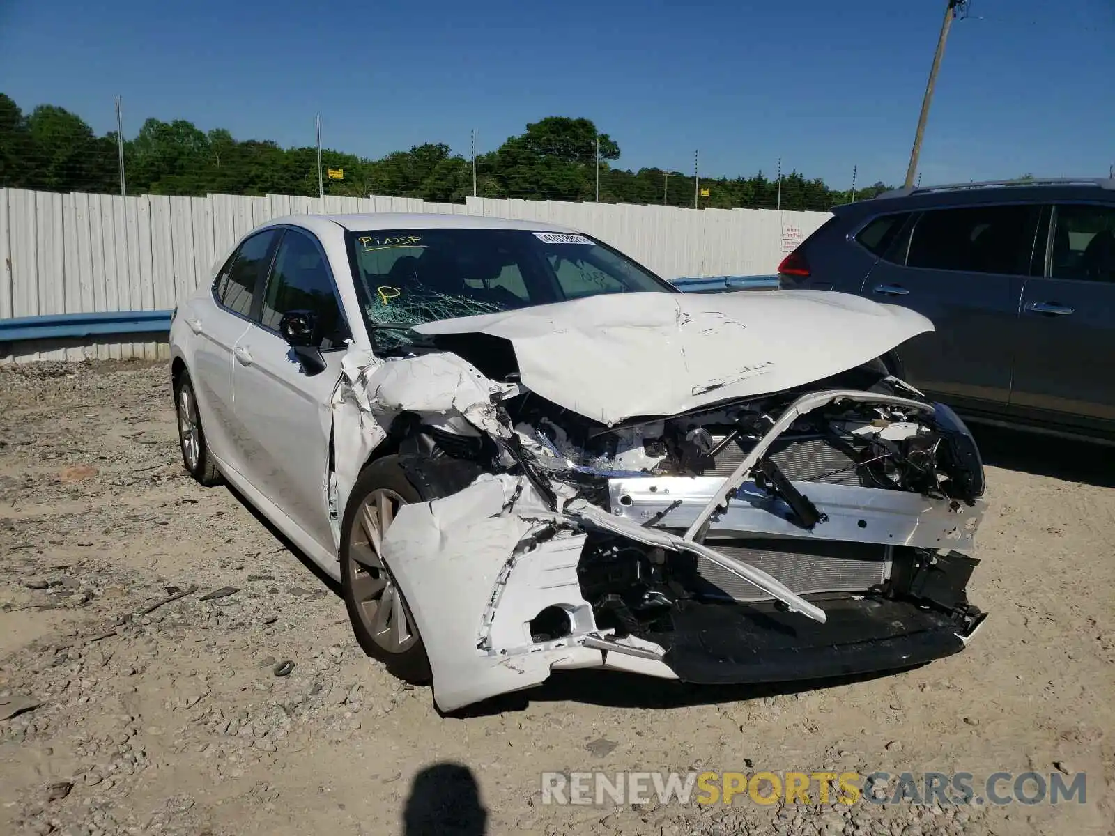 1 Photograph of a damaged car 4T1C11AK1MU547627 TOYOTA CAMRY 2021