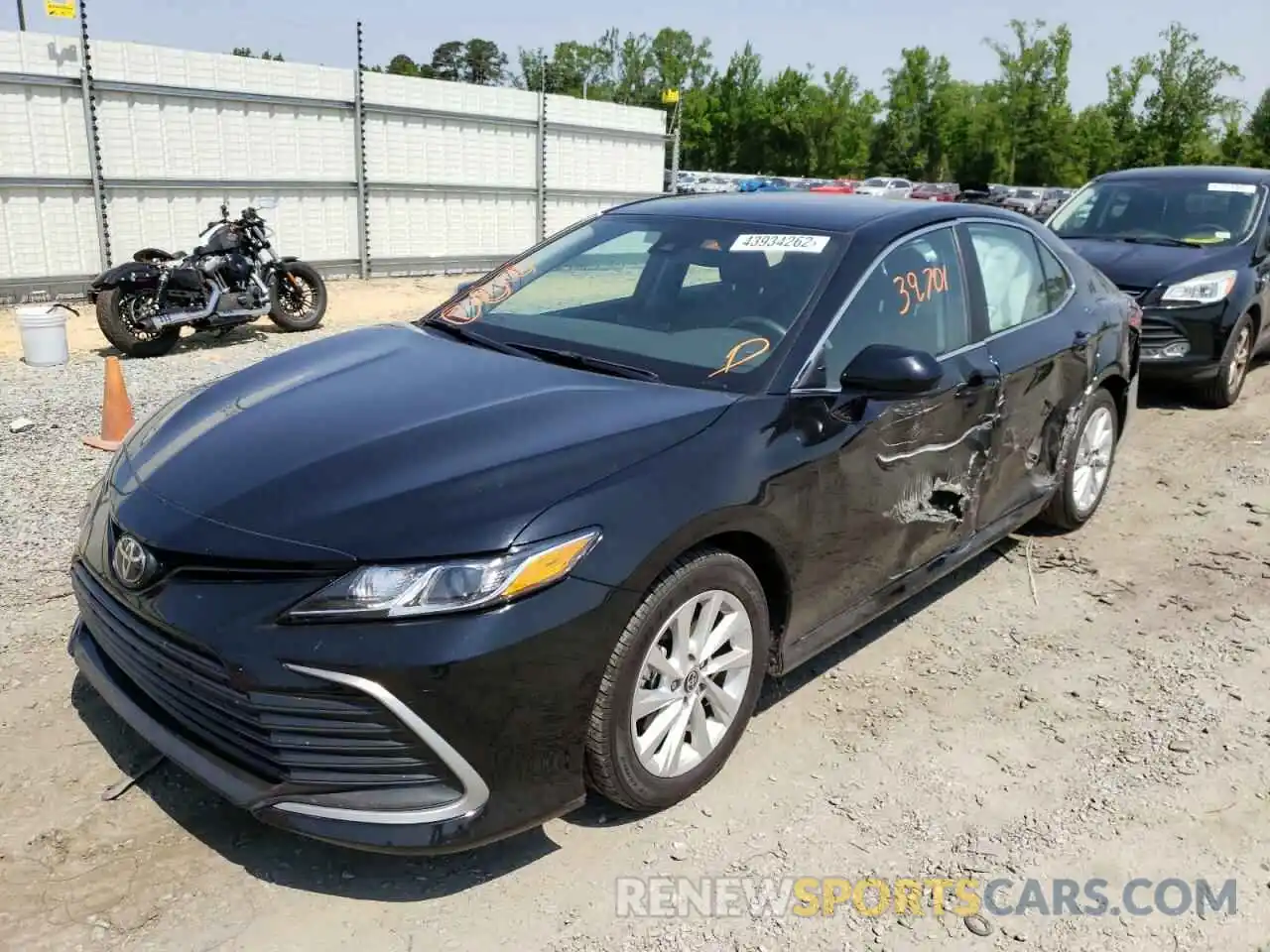 2 Photograph of a damaged car 4T1C11AK1MU577470 TOYOTA CAMRY 2021