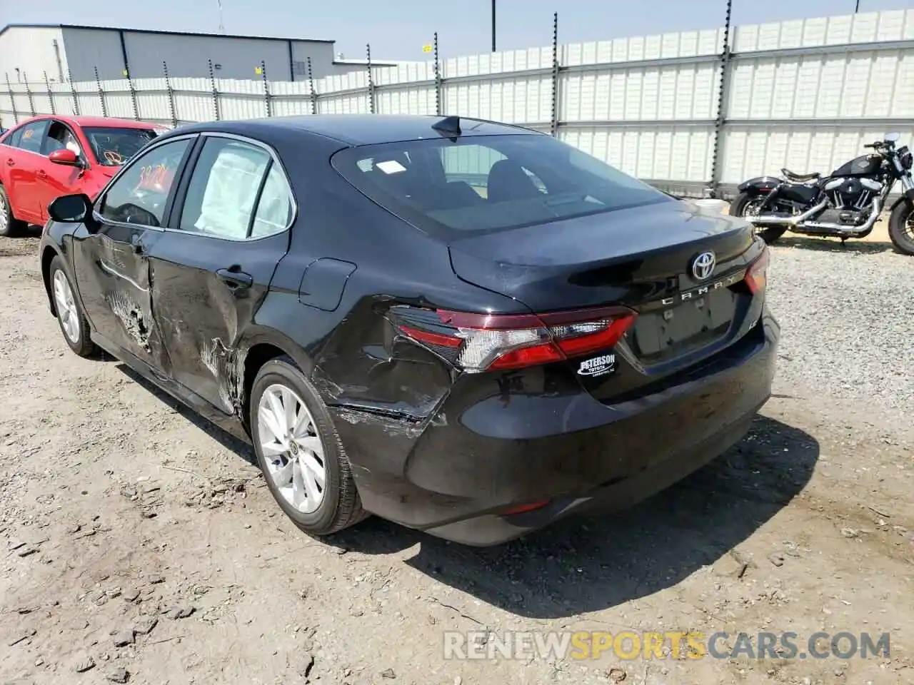 3 Photograph of a damaged car 4T1C11AK1MU577470 TOYOTA CAMRY 2021