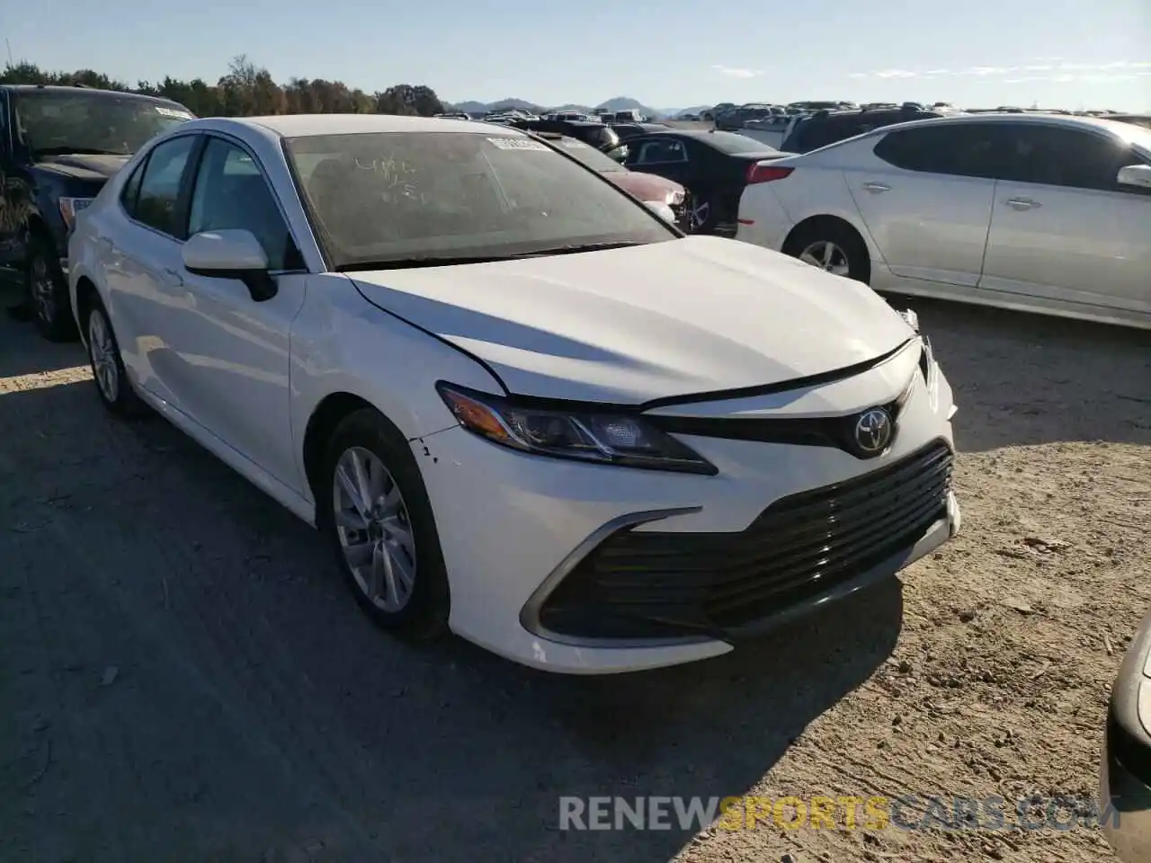 1 Photograph of a damaged car 4T1C11AK1MU593460 TOYOTA CAMRY 2021