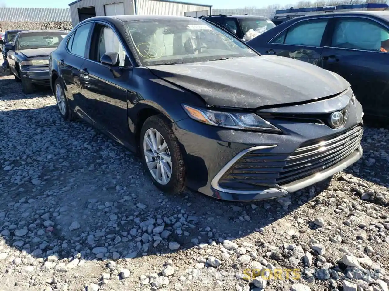 1 Photograph of a damaged car 4T1C11AK1MU594060 TOYOTA CAMRY 2021