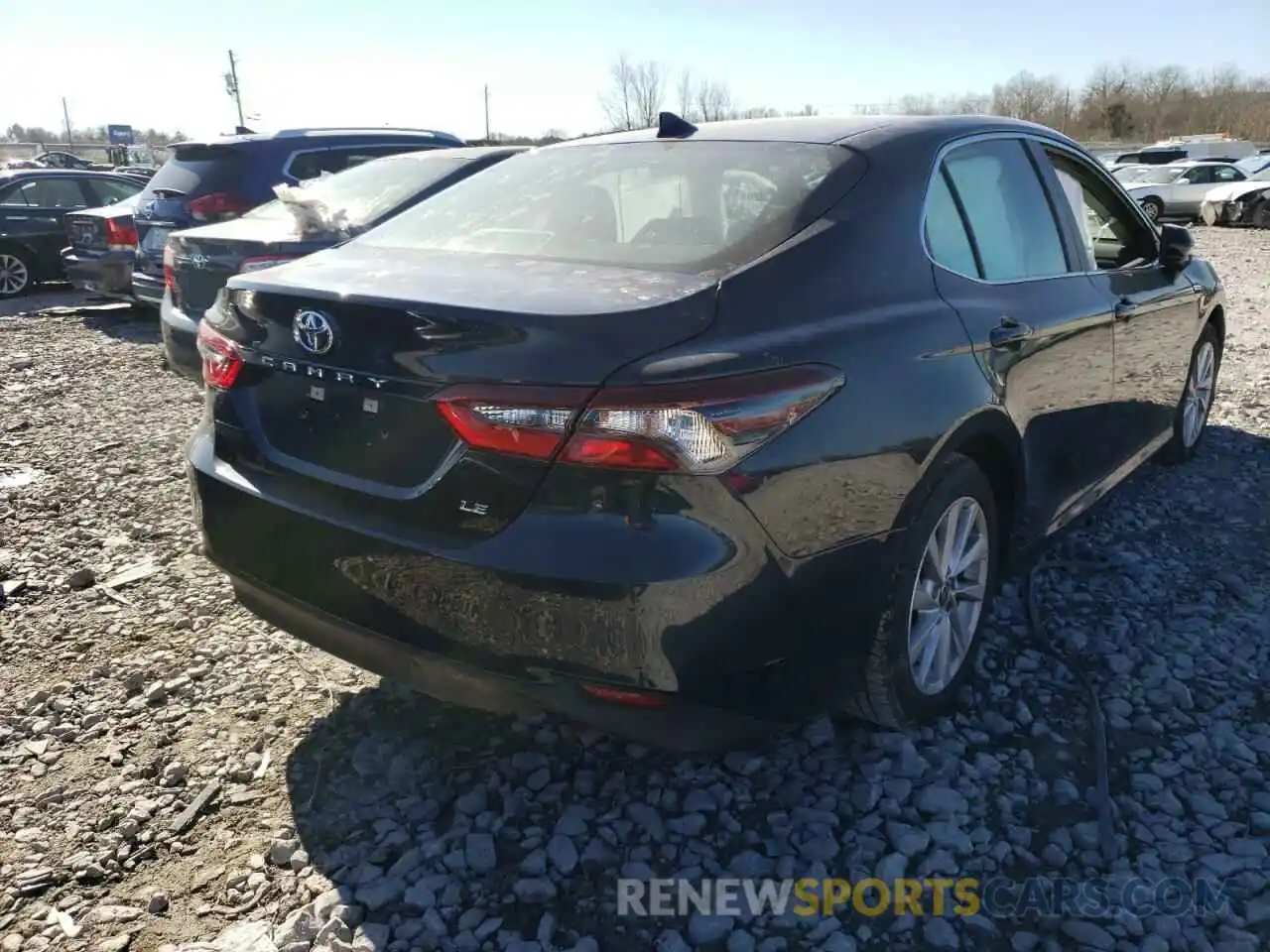 4 Photograph of a damaged car 4T1C11AK1MU594060 TOYOTA CAMRY 2021