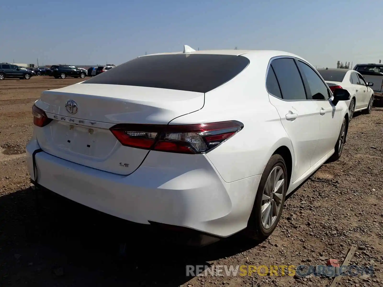 4 Photograph of a damaged car 4T1C11AK2MU405173 TOYOTA CAMRY 2021