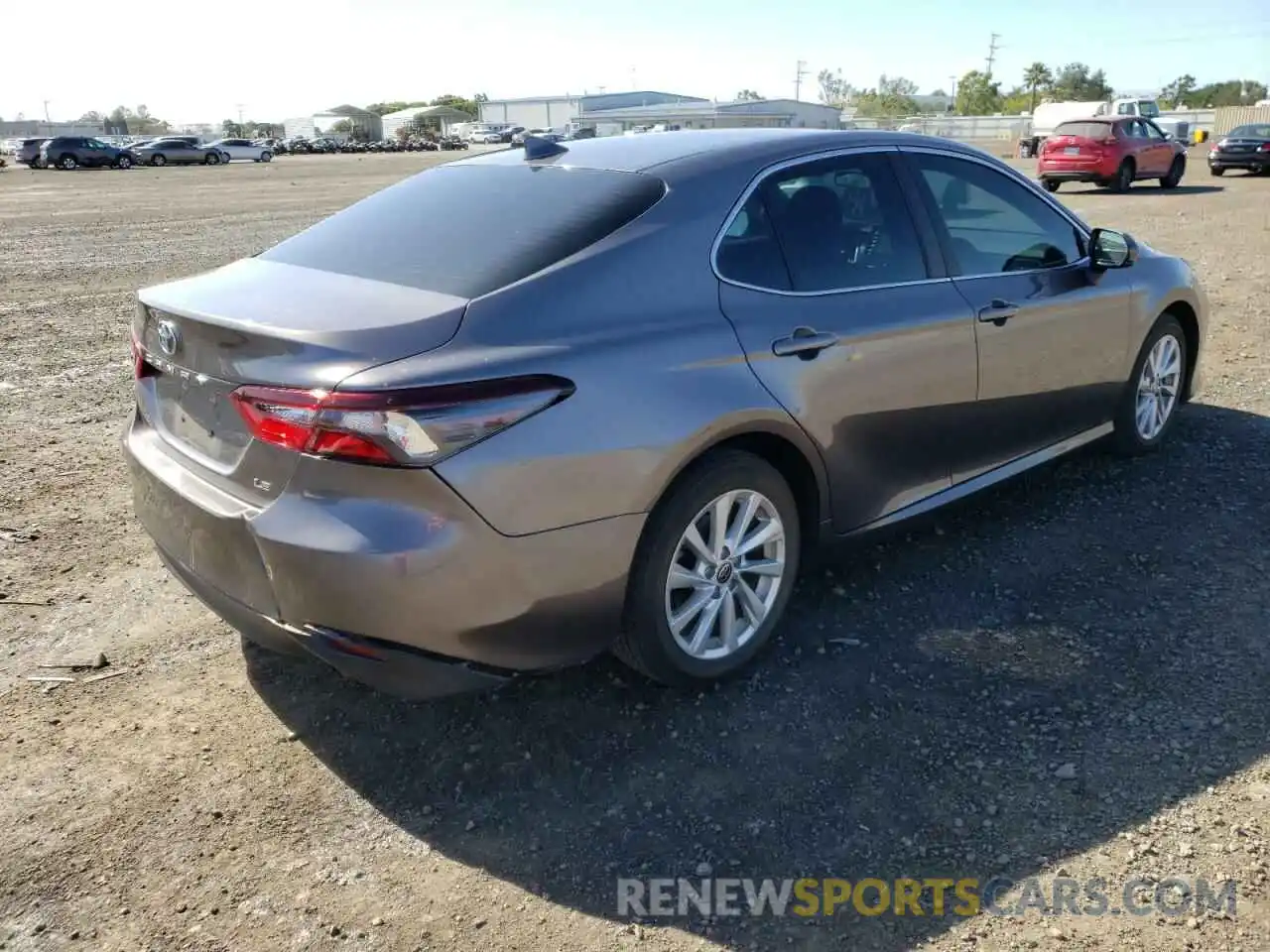 4 Photograph of a damaged car 4T1C11AK2MU449030 TOYOTA CAMRY 2021